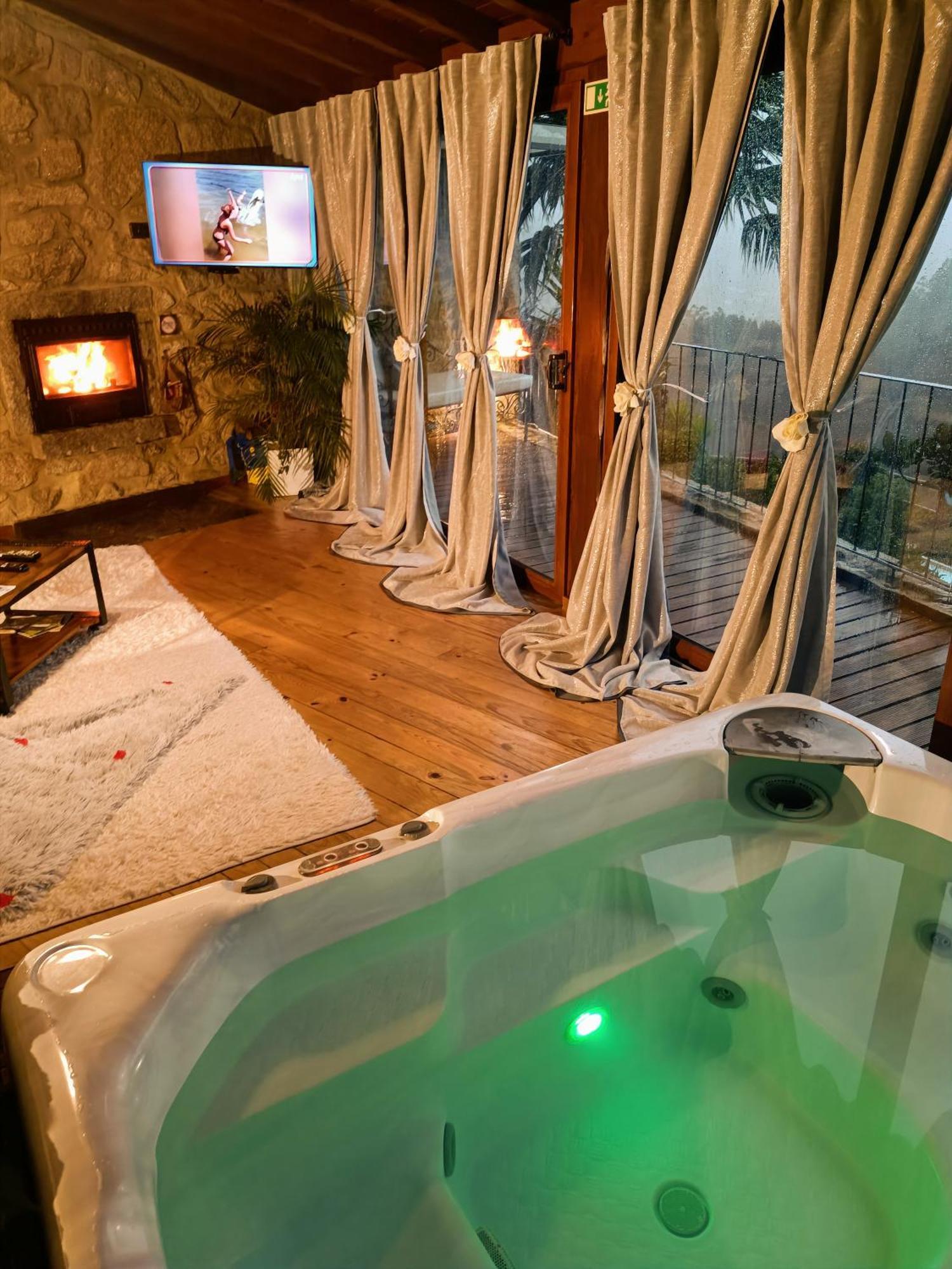Casa Favo De Mel - Jacuzzi Privado & Lareira - Piscina Hotel Arcos de Valdevez Eksteriør billede