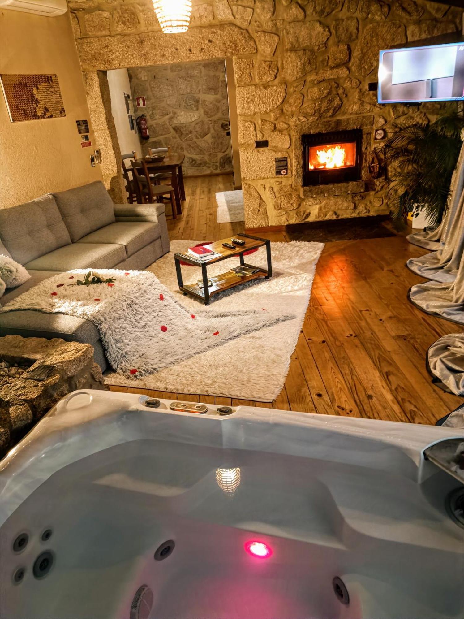 Casa Favo De Mel - Jacuzzi Privado & Lareira - Piscina Hotel Arcos de Valdevez Eksteriør billede
