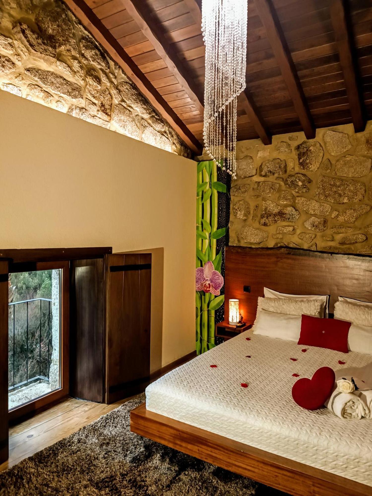 Casa Favo De Mel - Jacuzzi Privado & Lareira - Piscina Hotel Arcos de Valdevez Eksteriør billede