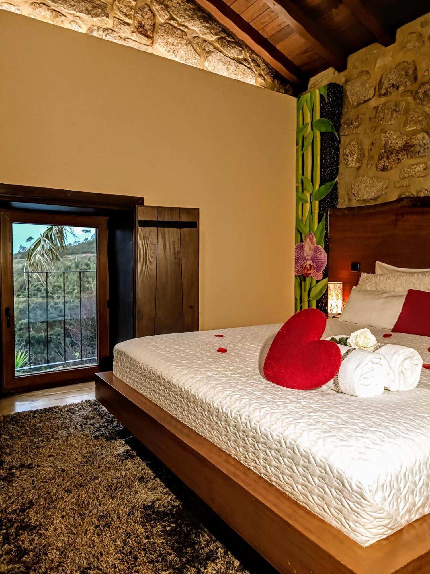 Casa Favo De Mel - Jacuzzi Privado & Lareira - Piscina Hotel Arcos de Valdevez Eksteriør billede