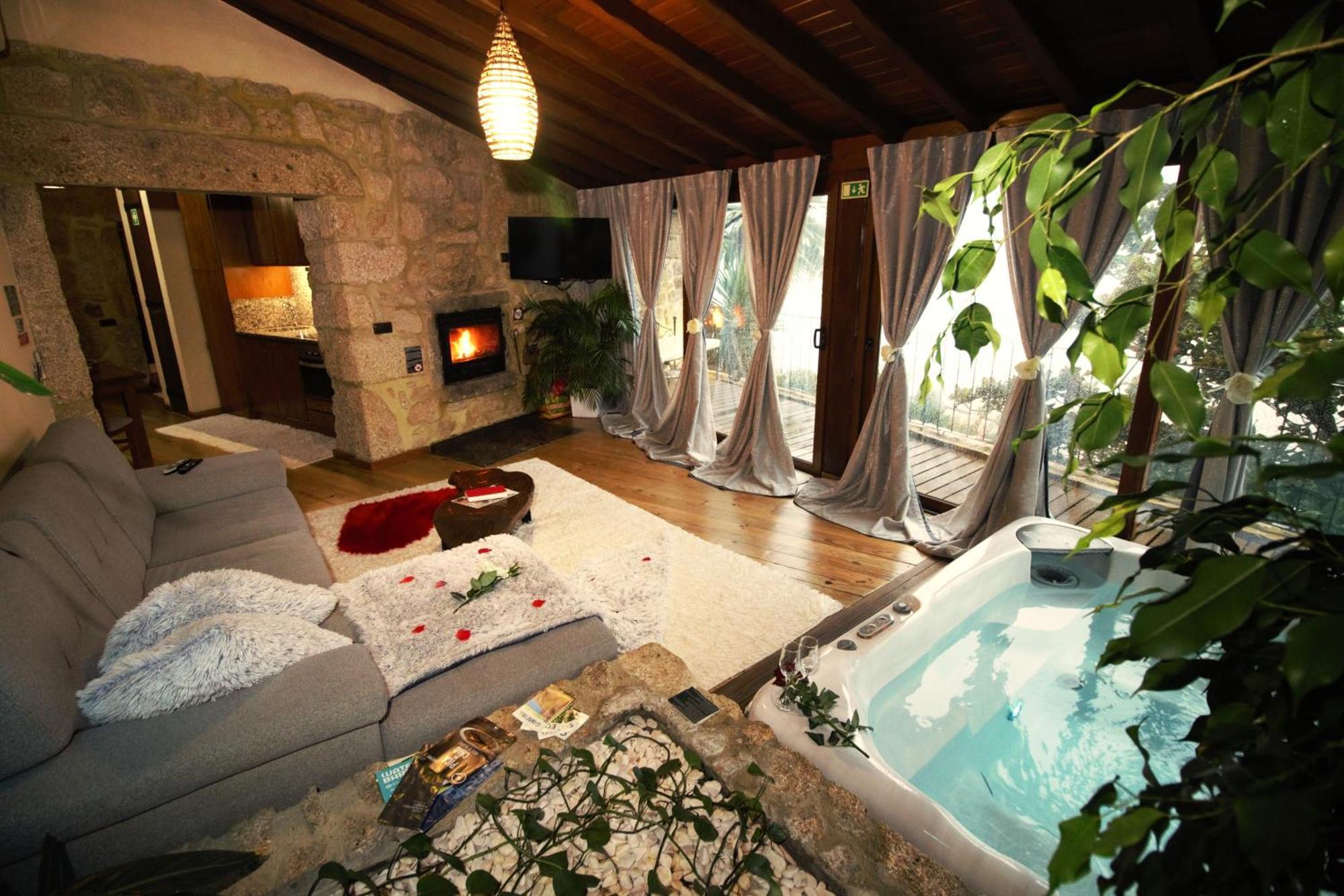 Casa Favo De Mel - Jacuzzi Privado & Lareira - Piscina Hotel Arcos de Valdevez Eksteriør billede